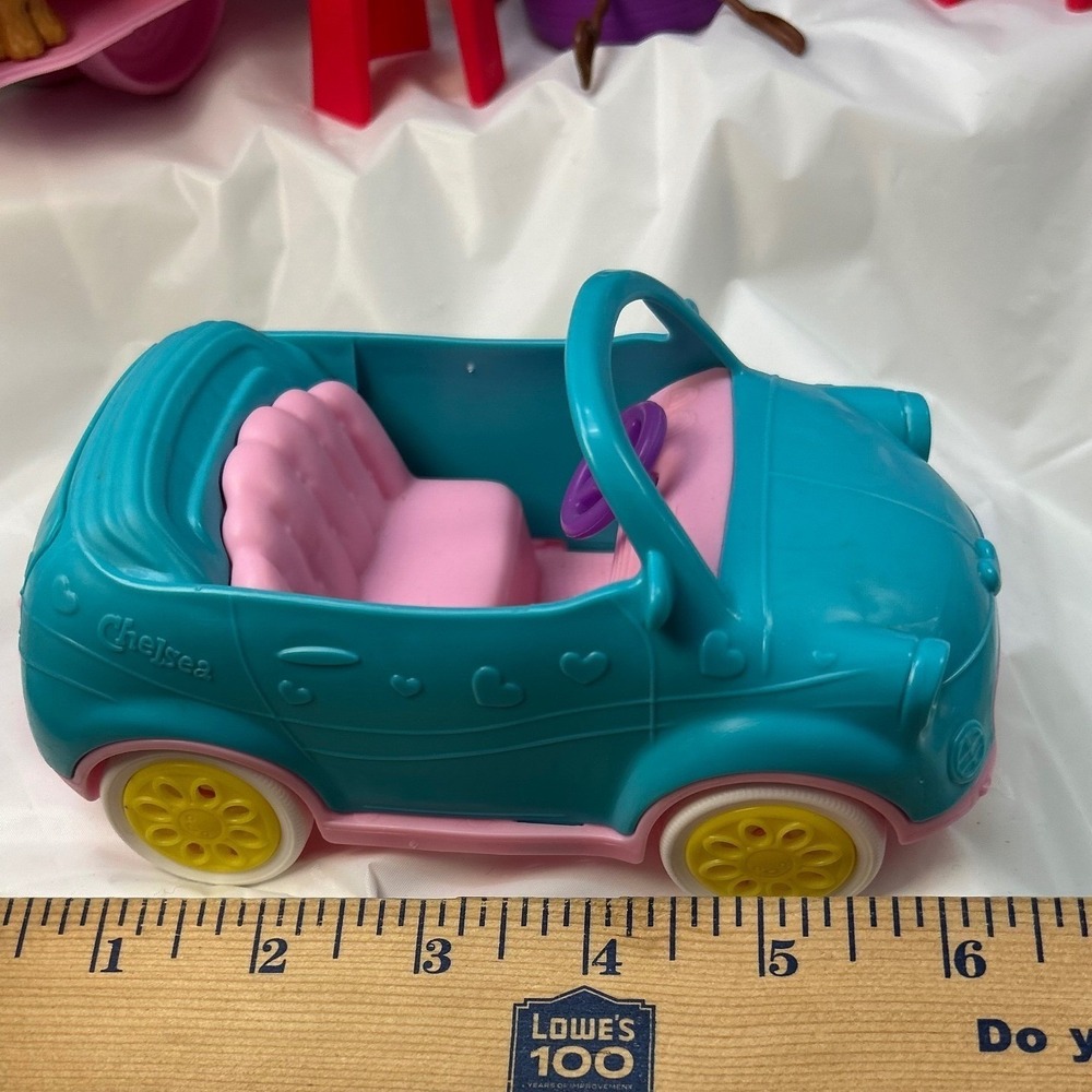 Barbie Club Chelsea Camper Playset FXG90 Pink Caravan Blue Car Doll Accessories - Picture 3 of 16
